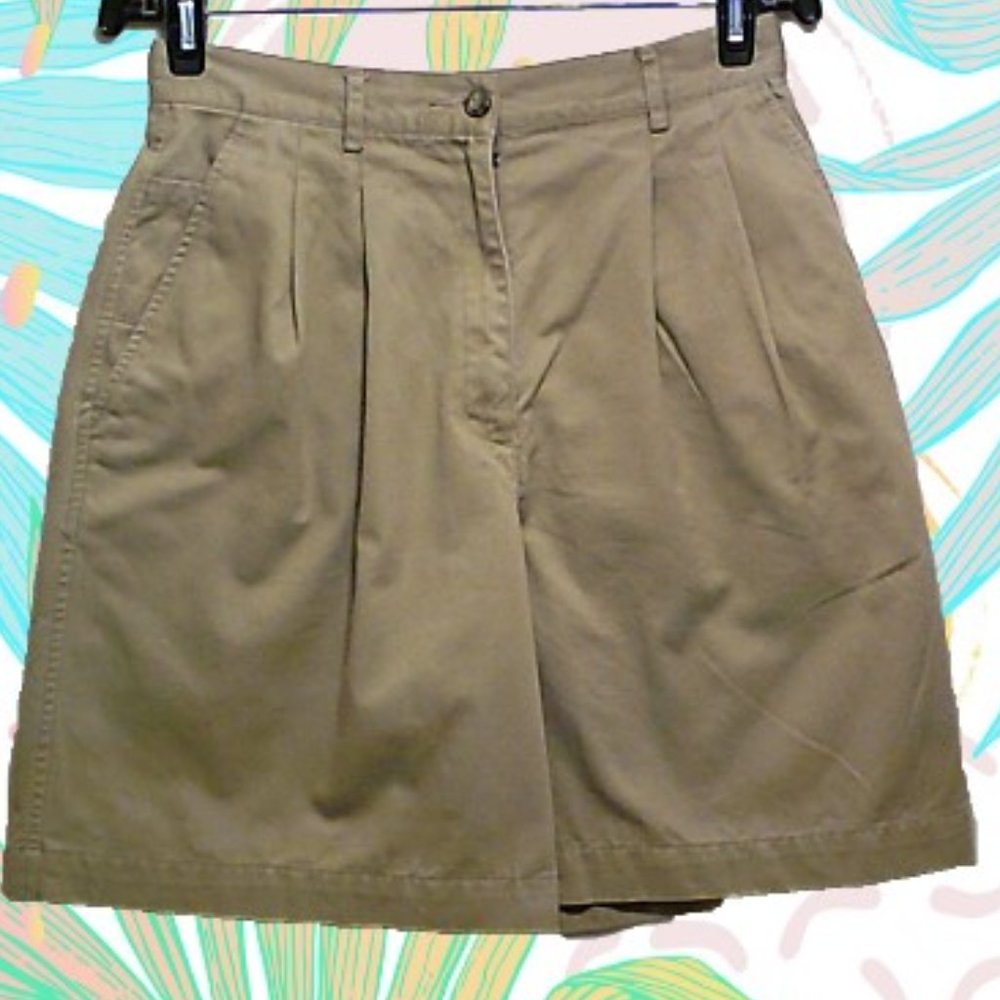 Marsh Landing: Women's Cotton Khaki shorts